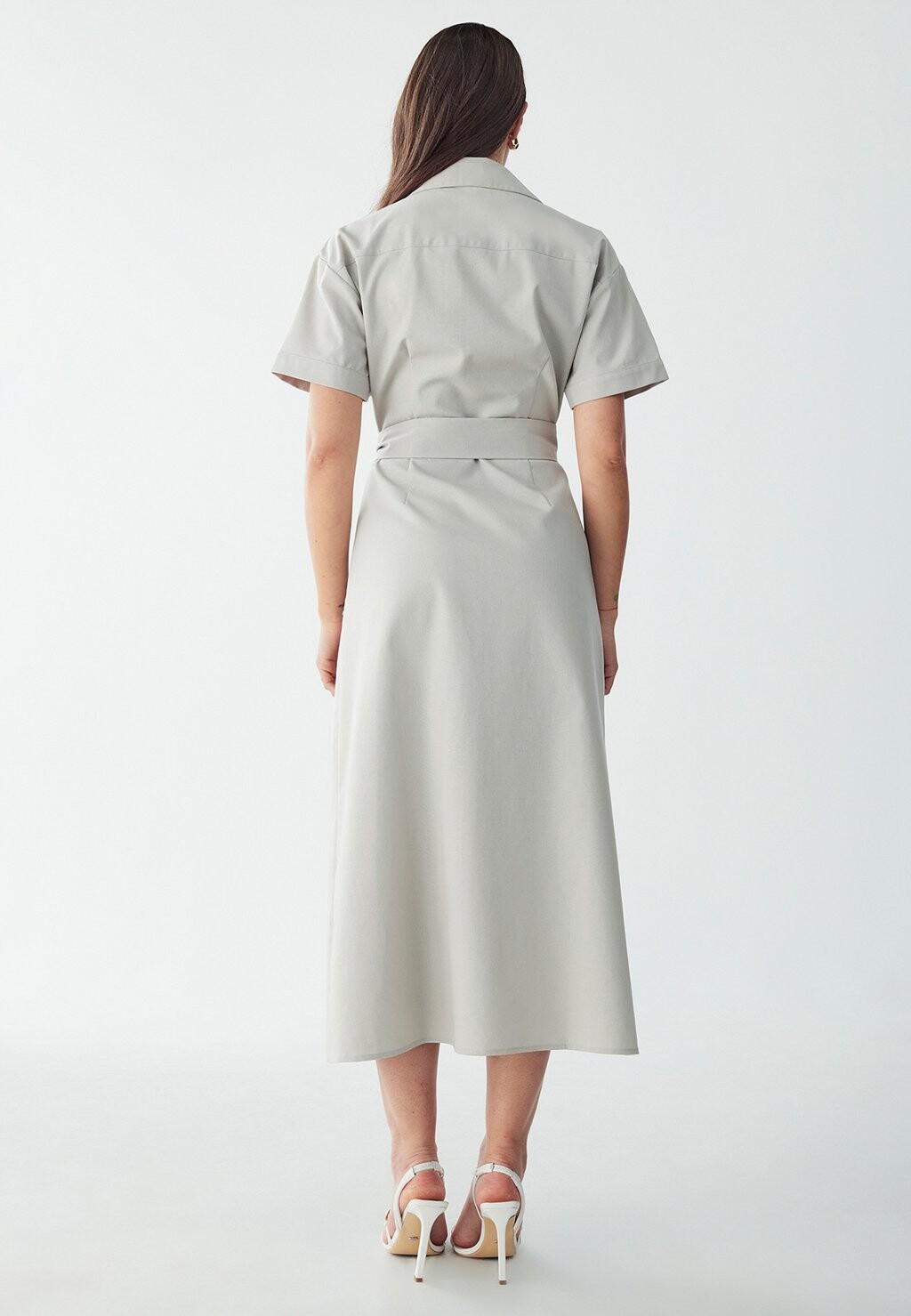 Платье-рубашка WILLA, светло-серый
Платье-рубашка WILLA, светло-серый