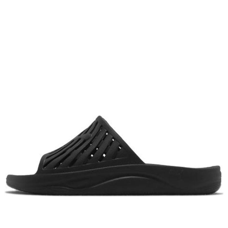 Шлепанцы PUMA Fully Injected Slides 'Black', черный
Шлепанцы PUMA Fully Injected Slides 'Black', черный