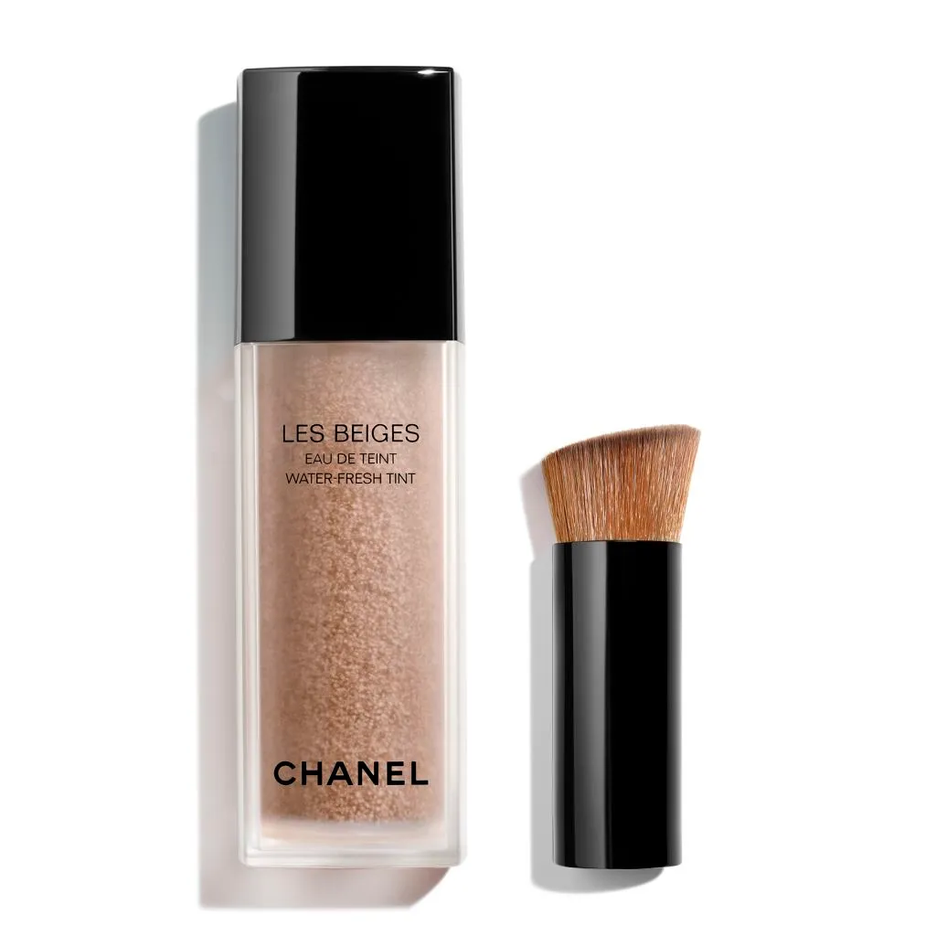 Свежая вода для макияжа с пигментными микропузырьками LES BEIGES Chanel, цвет medium
Свежая вода для макияжа с пигментными микропузырьками LES BEIGES Chanel, цвет medium