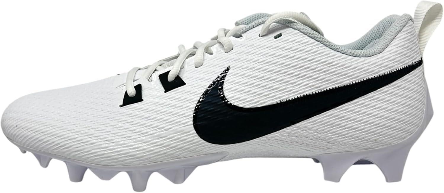 Футбольные бутсы Nike Men's Vapor Edge Pro 360 2, белый/черный
Футбольные бутсы Nike Men's Vapor Edge Pro 360 2, белый/черный