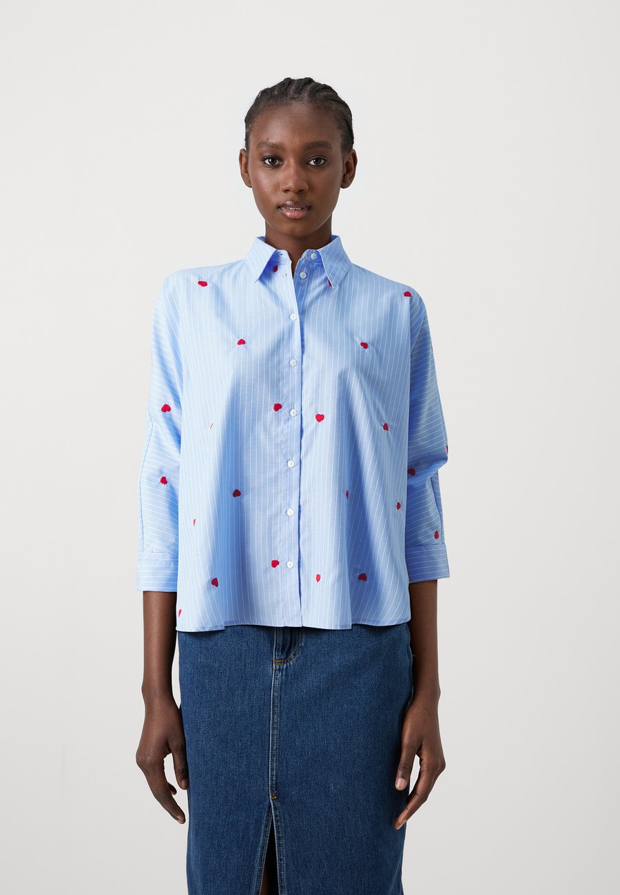 Блуза ONLY ONLNEW LINA GRACE, Moonlight Blue/Red /Dark Blue
Блуза ONLY ONLNEW LINA GRACE, Moonlight Blue/Red /Dark Blue