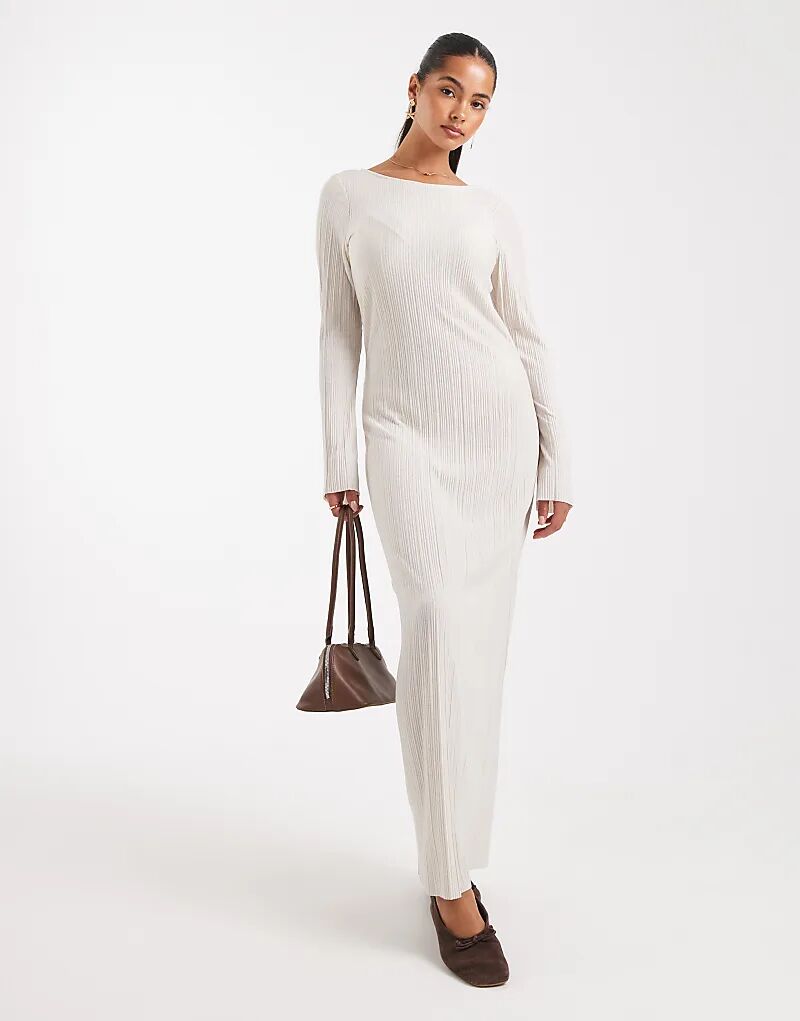 Длинное платье Vero Moda из текстурированного джерси белого цвета
Длинное платье Vero Moda из текстурированного джерси белого цвета