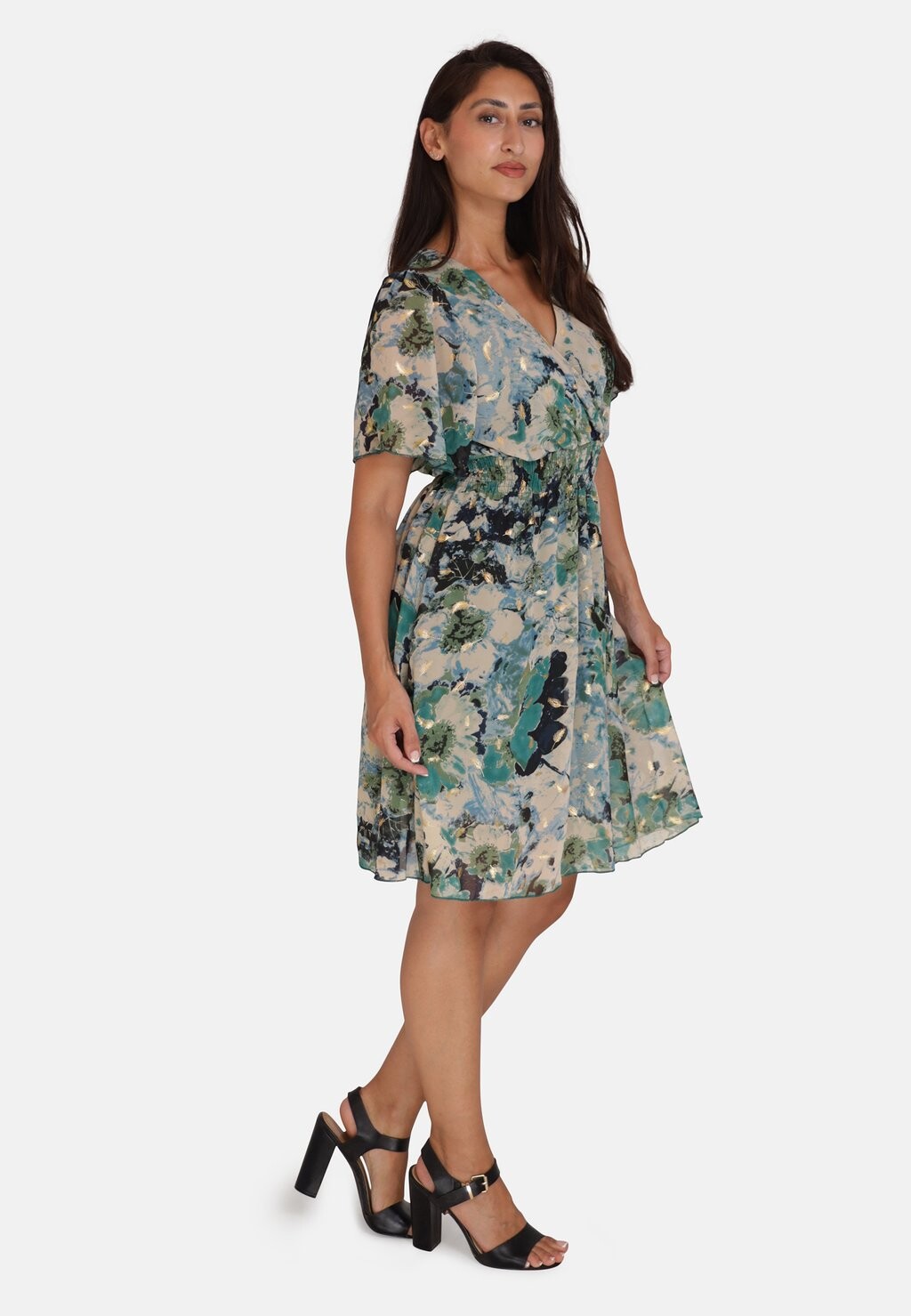 Дневное платье SOMMER Elara, бежевый
Дневное платье SOMMER Elara, бежевый