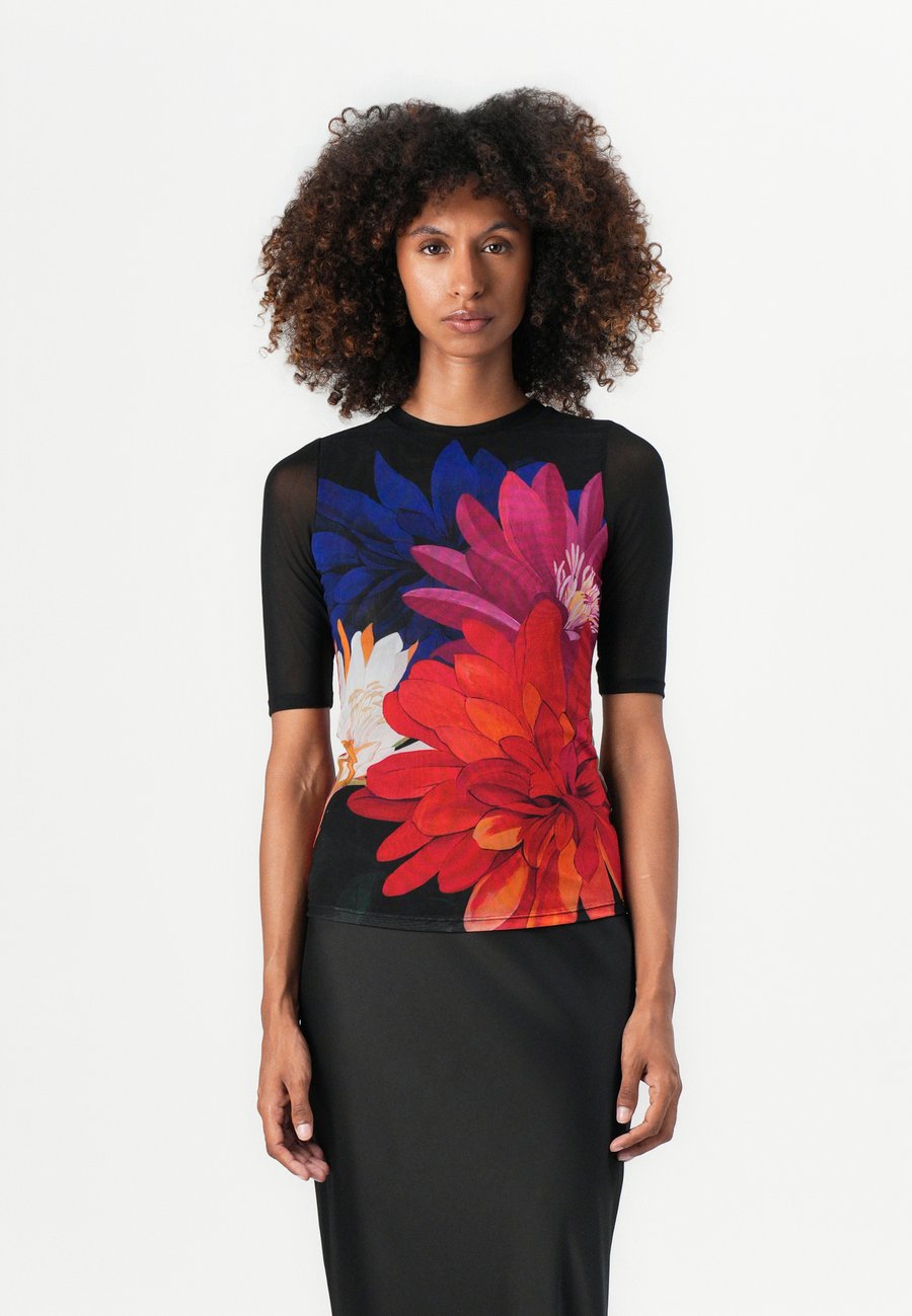 Футболка Ted Baker ILUSSA, Black, Черный, Футболка Ted Baker ILUSSA, Black
Футболка Ted Baker ILUSSA, Black, Черный, Футболка Ted Baker ILUSSA, Black