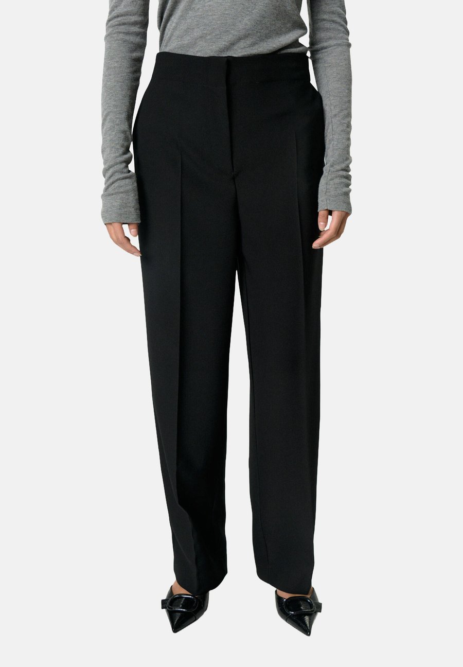 Брюки Soaked in Luxury SLSARINA , Black
Брюки Soaked in Luxury SLSARINA , Black