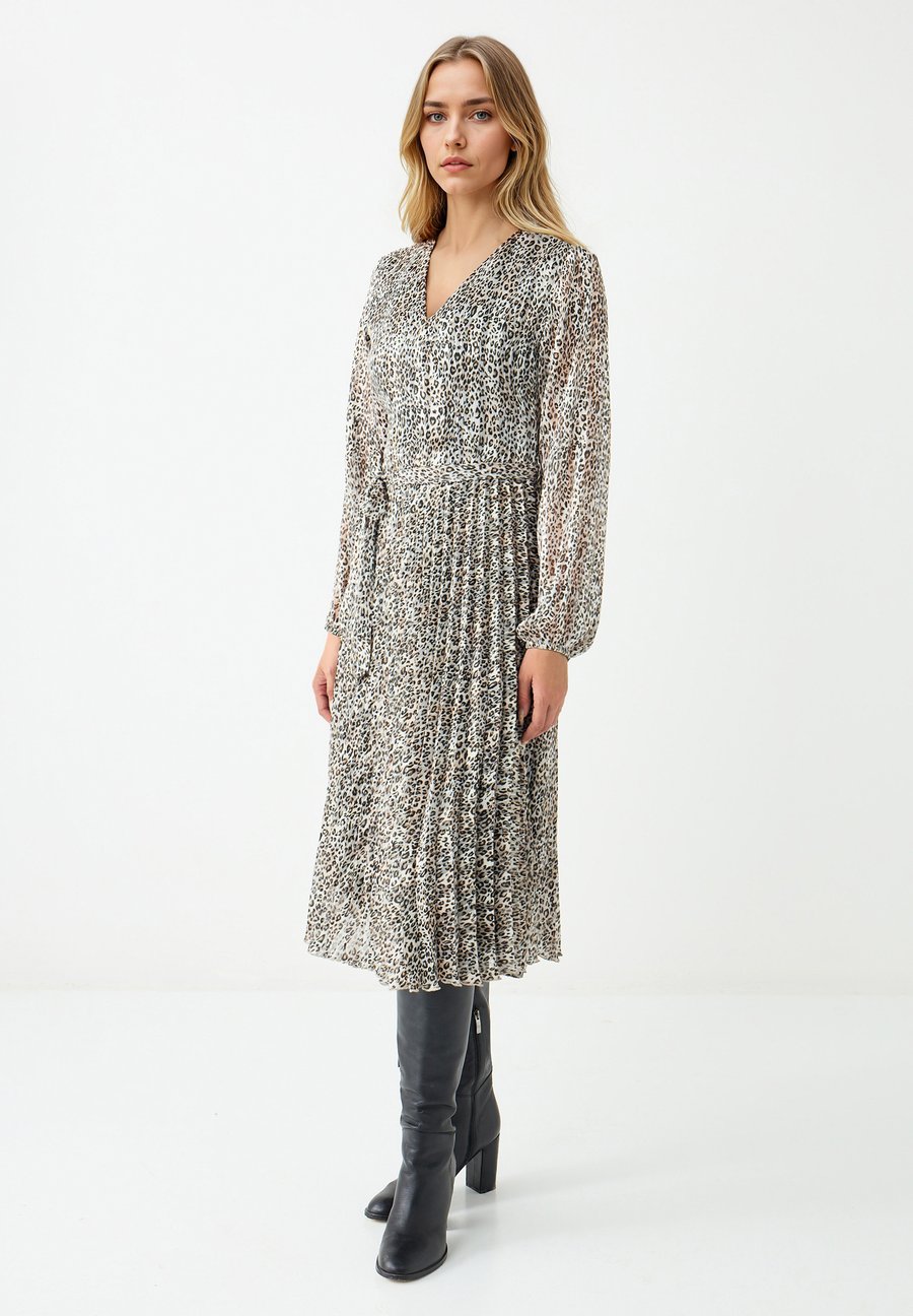 Платье Jimmy Key LEOPARD PRINT MIDI, Ecru/Off-White
Платье Jimmy Key LEOPARD PRINT MIDI, Ecru/Off-White