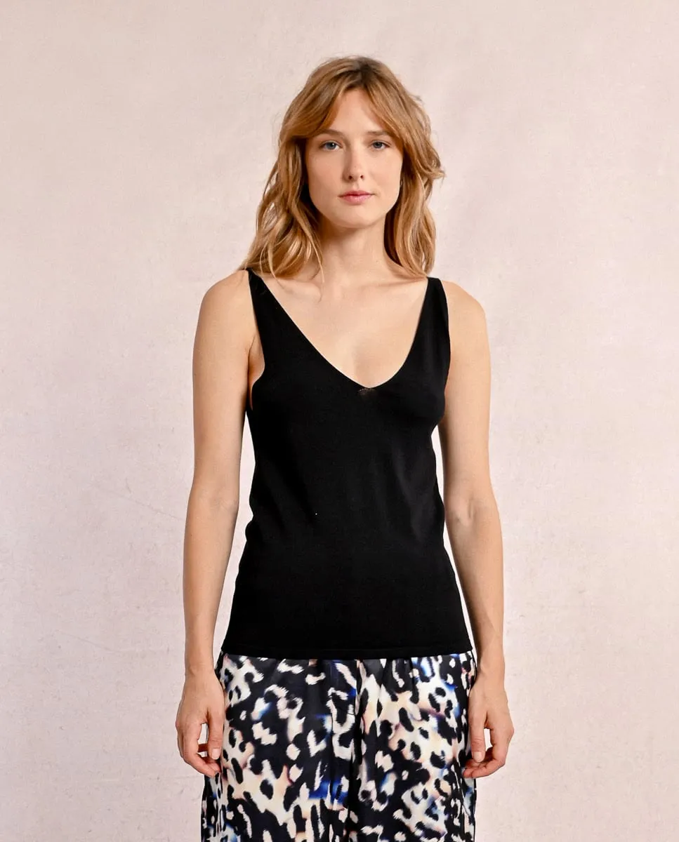 Базовый женский топ без рукавов Molly Bracken, черный
Базовый женский топ без рукавов Molly Bracken, черный