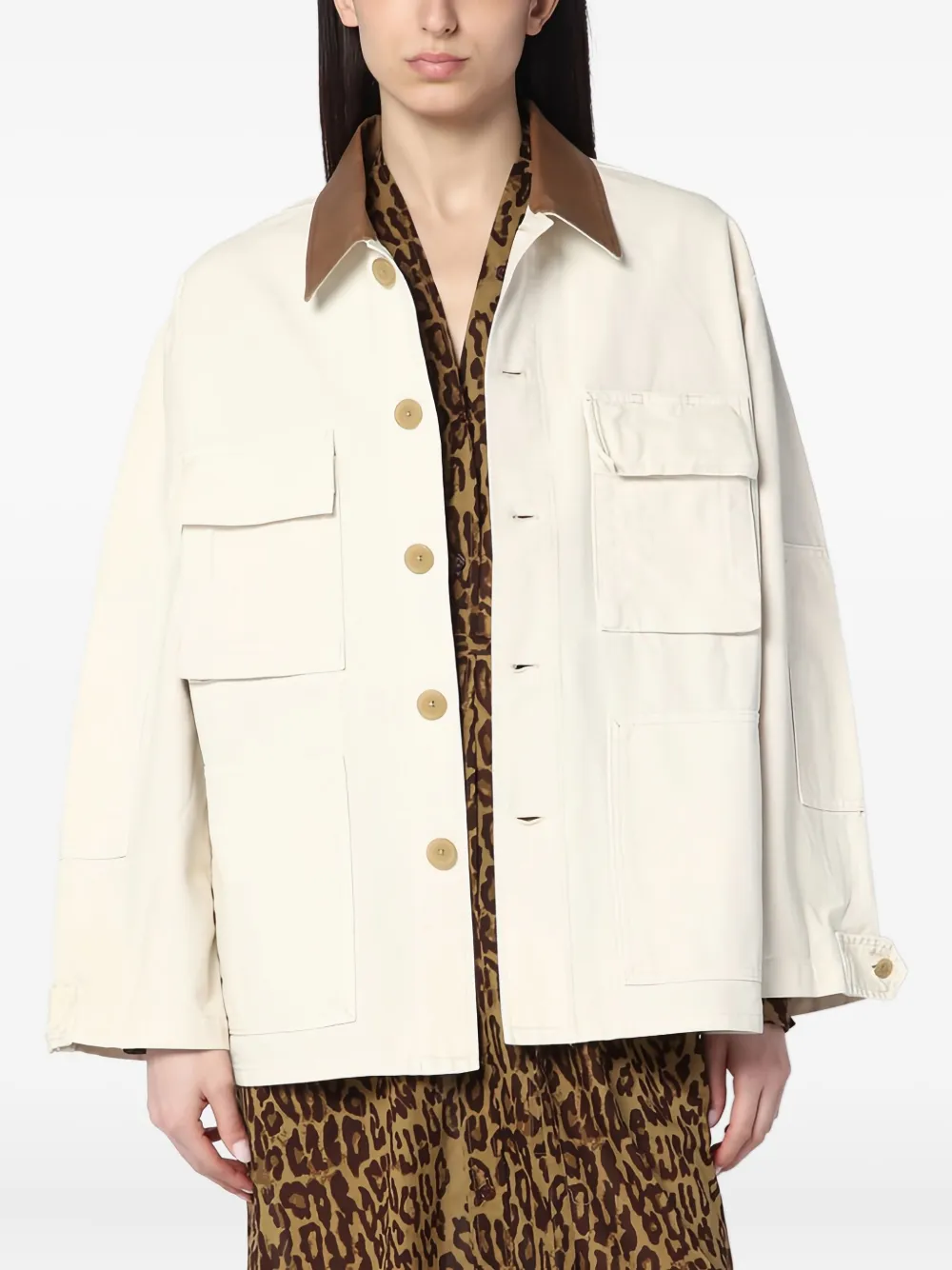 Джинсовая куртка с контрастным воротником 6397, нейтральный
Джинсовая куртка с контрастным воротником 6397, нейтральный