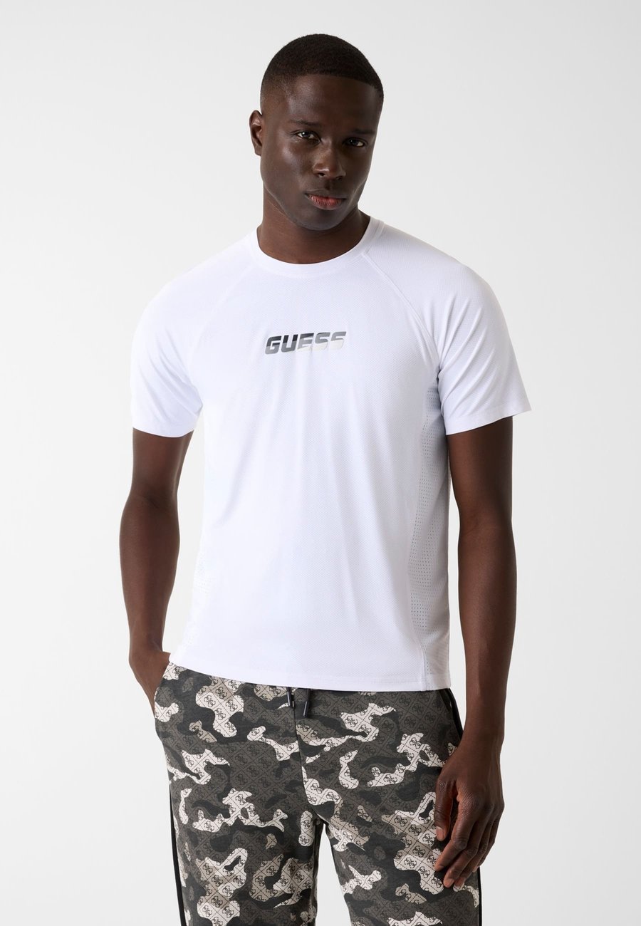 Футболка Guess MIT LOGO VORNE, Weiß/White, Белый, Футболка Guess MIT LOGO VORNE, Weiß/White
Футболка Guess MIT LOGO VORNE, Weiß/White, Белый, Футболка Guess MIT LOGO VORNE, Weiß/White