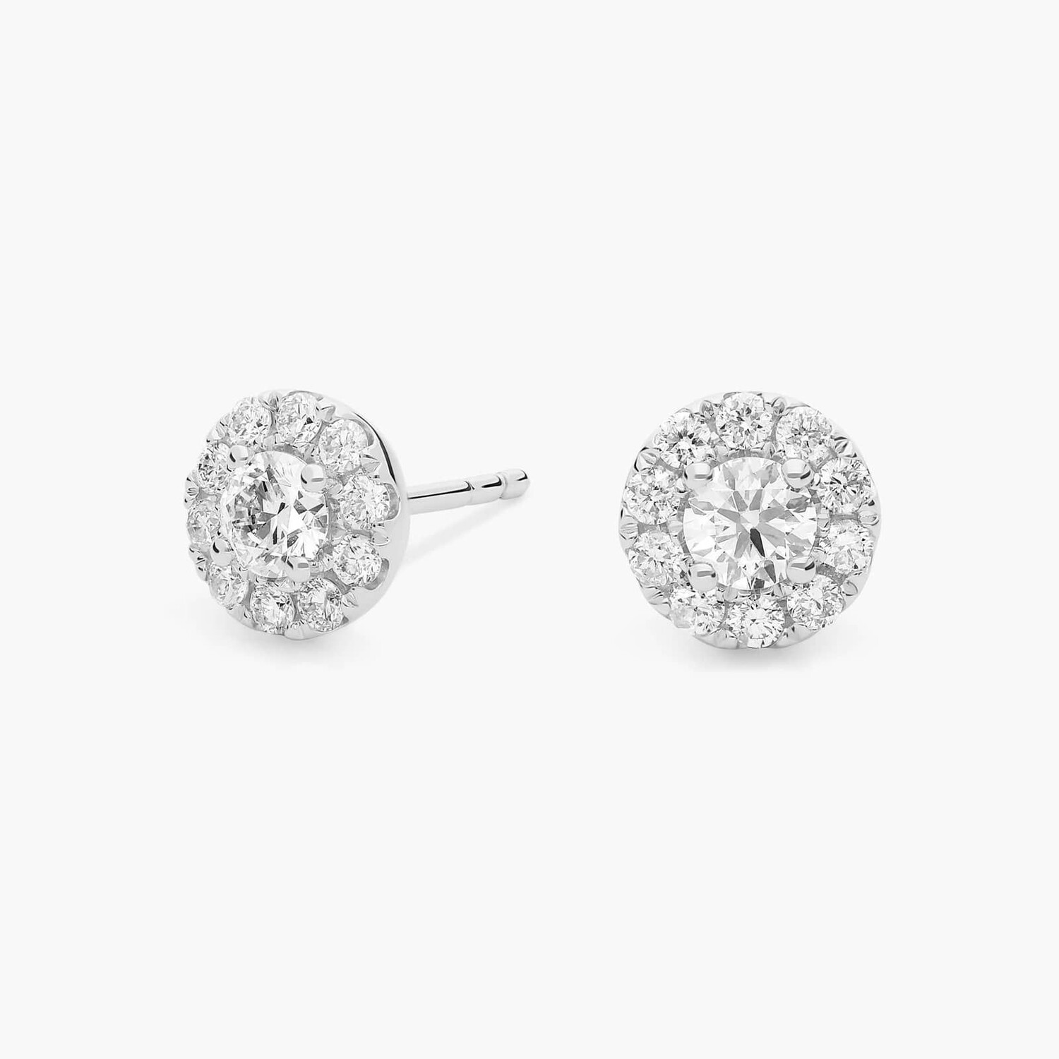 Классические серьги-гвоздики с бриллиантами Halo из 14-каратного белого золота (1/2 карата) Blue Nile
Классические серьги-гвоздики с бриллиантами Halo из 14-каратного белого золота (1/2 карата) Blue Nile