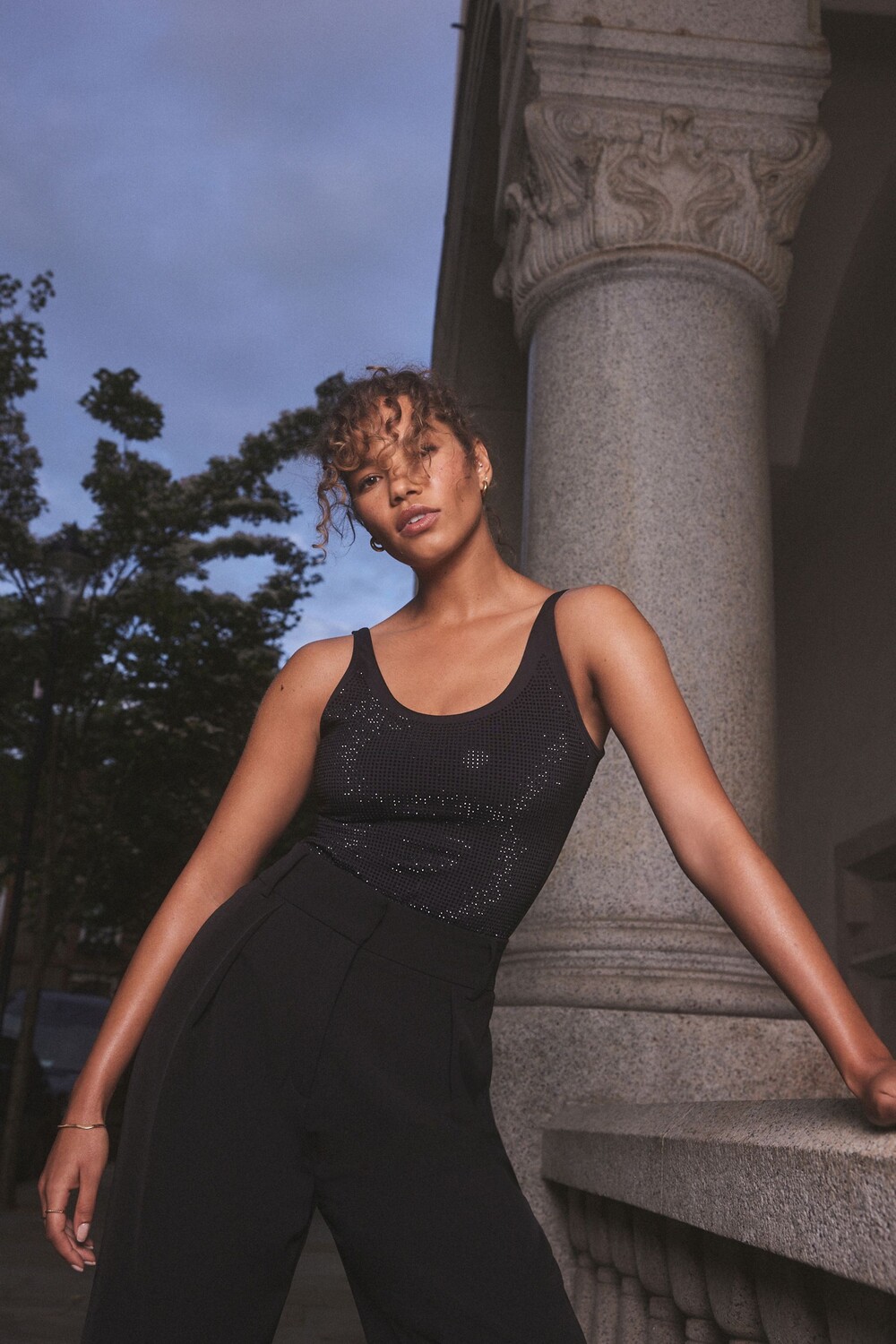 Боди со стразами Self., черный
Боди со стразами Self., черный