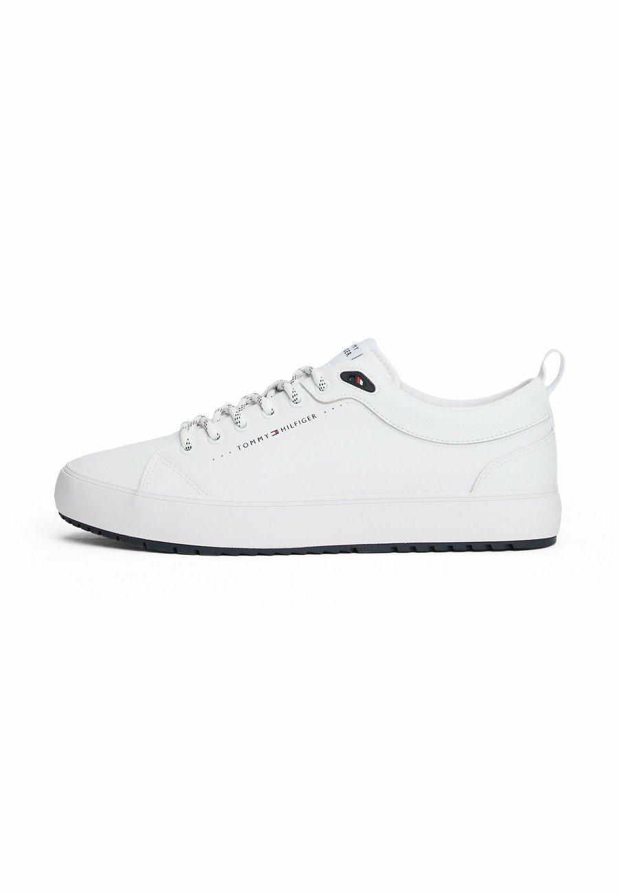Кроссовки Tommy Hilfiger FINE-CLEAT, White
Кроссовки Tommy Hilfiger FINE-CLEAT, White