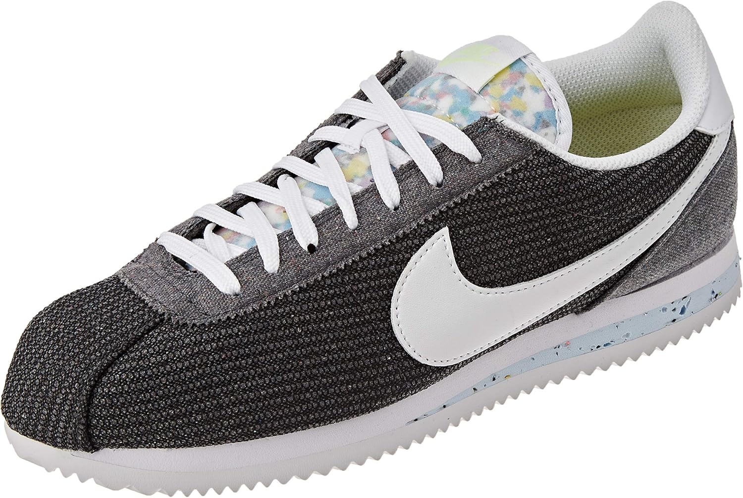 Мужские кроссовки для бега Nike Race, Iron Grey White Barely Volt Celestine Blue
Мужские кроссовки для бега Nike Race, Iron Grey White Barely Volt Celestine Blue
