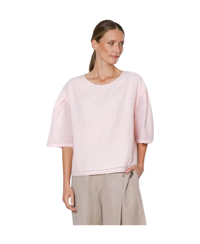 Объемная блузка с клетчатым узором из жатой ткани. Chie Mihara, розовый
Объемная блузка с клетчатым узором из жатой ткани. Chie Mihara, розовый