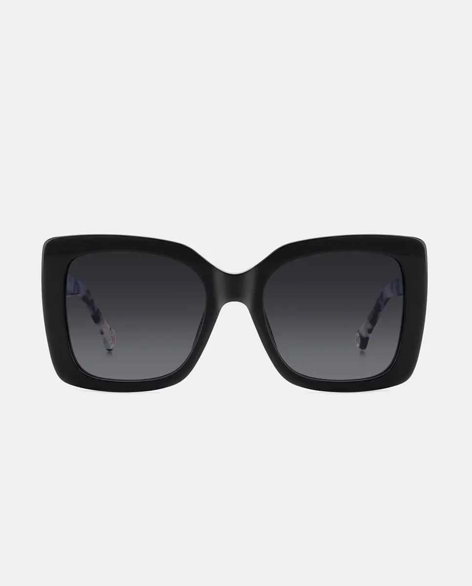 Женские квадратные ацетатные солнцезащитные очки с градиентными линзами в гаване Carolina Herrera, чёрный
Женские квадратные ацетатные солнцезащитные очки с градиентными линзами в гаване Carolina Herrera, чёрный