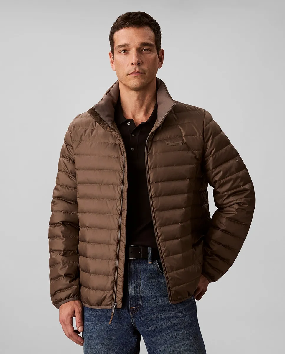 Мужская стеганая куртка Calvin Klein, коричневый
Мужская стеганая куртка Calvin Klein, коричневый
