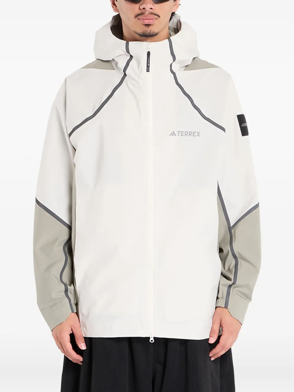 Дождевик Terrex x National Geographic CLIMAPROOF Adidas, нейтральный
Дождевик Terrex x National Geographic CLIMAPROOF Adidas, нейтральный