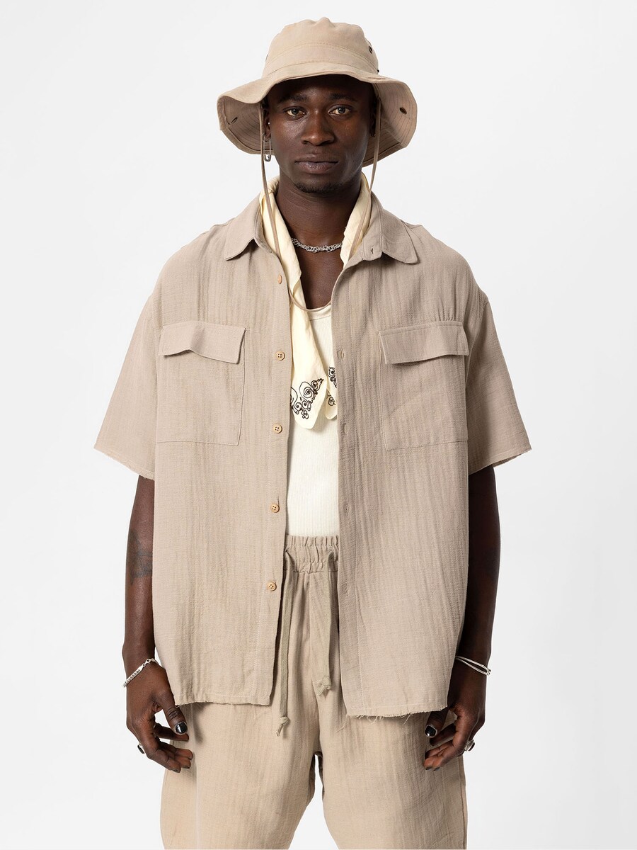 Удобная рубашка на пуговицах VAMOS CLO North Richland Hills, бежевый
Удобная рубашка на пуговицах VAMOS CLO North Richland Hills, бежевый