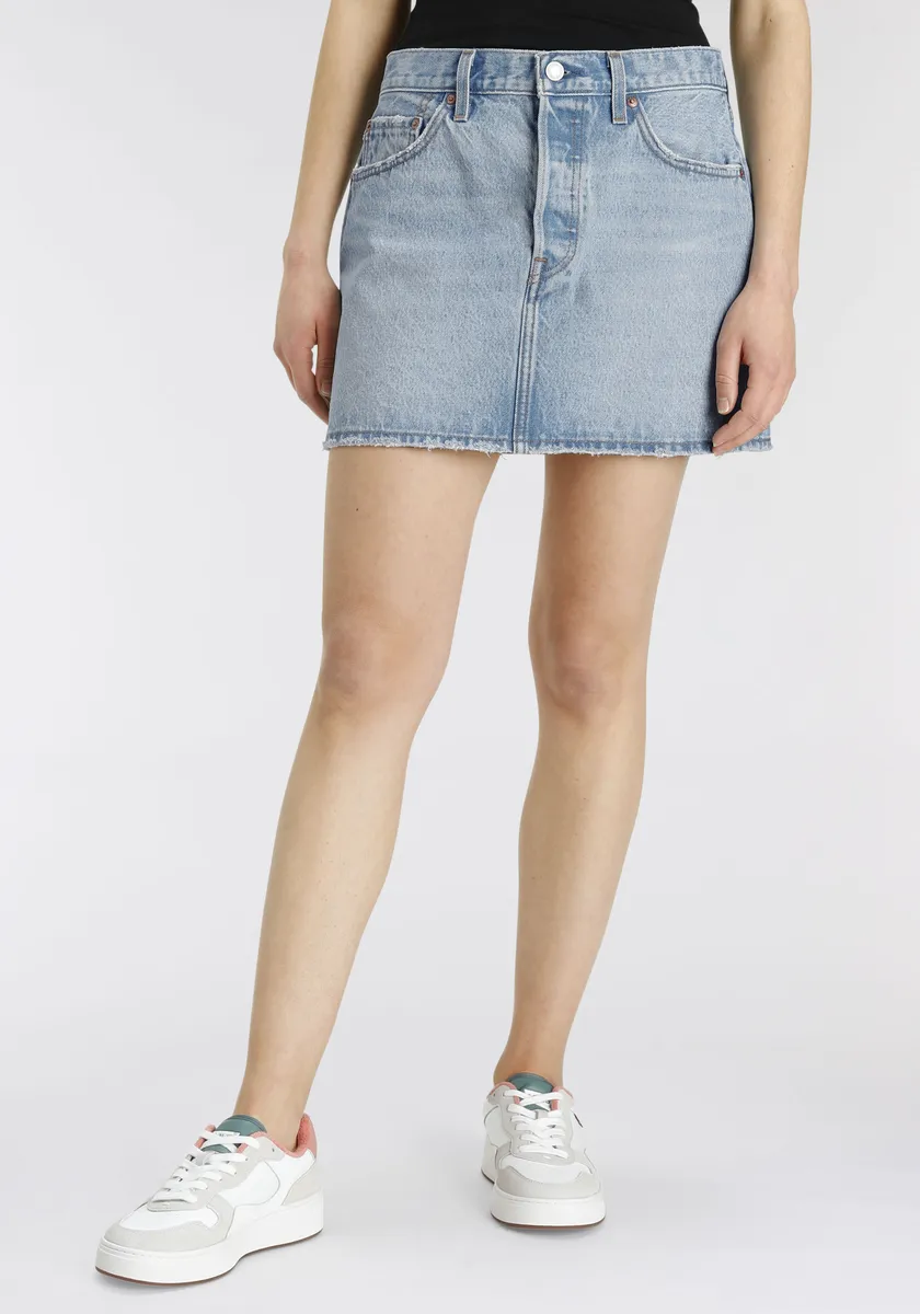 Джинсовая юбка Levi's "ICON SKIRT" с использованными эффектами и потертыми краями, цвет Light Indigo
Джинсовая юбка Levi's "ICON SKIRT" с использованными эффектами и потертыми краями, цвет Light Indigo