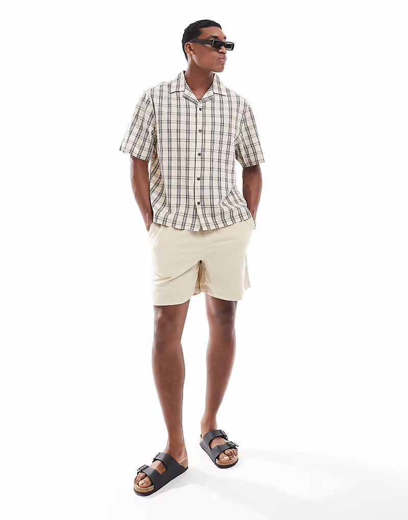 Рубашка с воротником-стойкой River Island в клетку Stone
Рубашка с воротником-стойкой River Island в клетку Stone