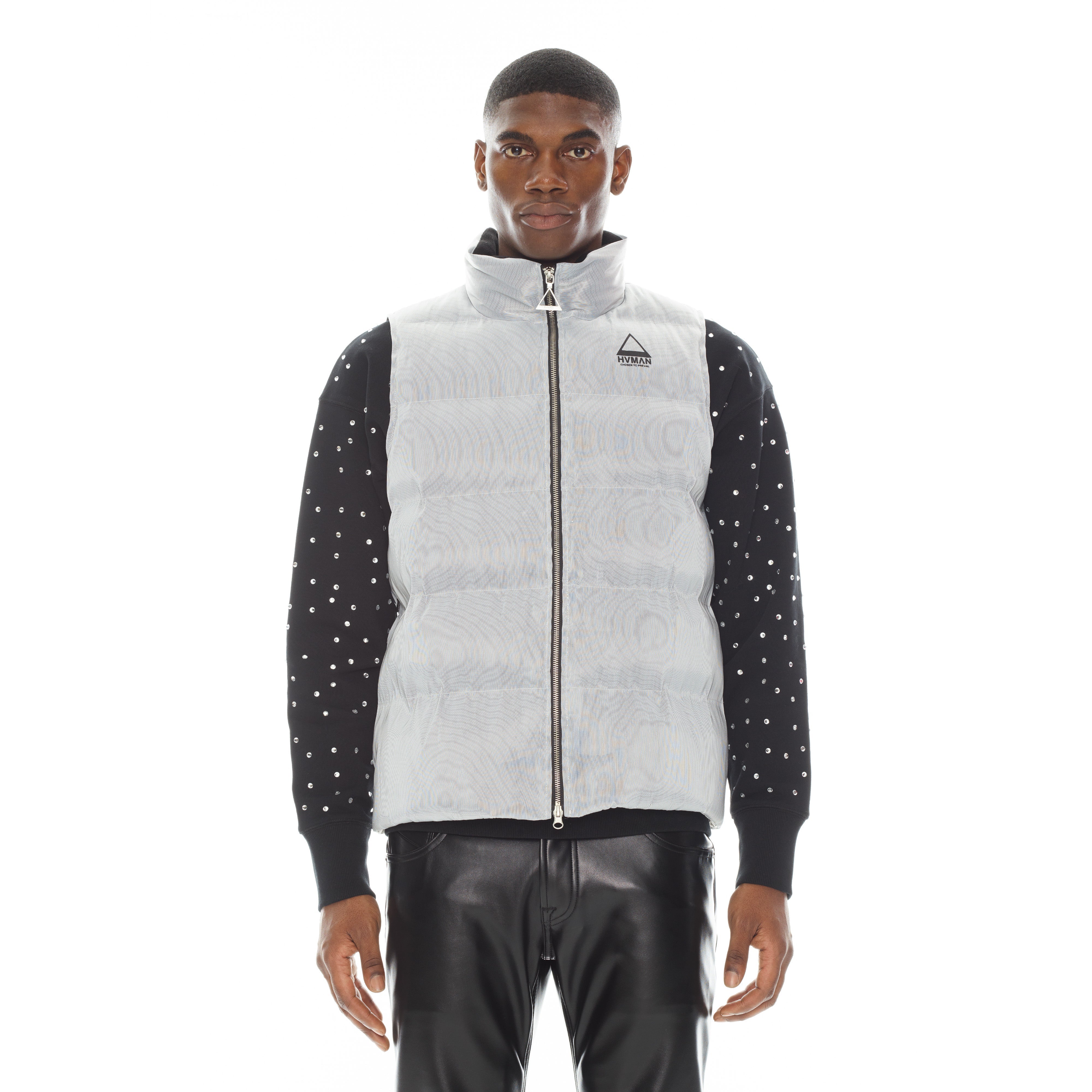 СТЕГАНЫЙ ЖИЛЕТ ИЗ НЕЙЛОНА С ПОДСВЕТКОЙ СВЕТЛО-ГОЛУБОГО ЦВЕТА HVMAN, Синий, СТЕГАНЫЙ ЖИЛЕТ ИЗ НЕЙЛОНА С ПОДСВЕТКОЙ СВЕТЛО-ГОЛУБОГО ЦВЕТА HVMAN
СТЕГАНЫЙ ЖИЛЕТ ИЗ НЕЙЛОНА С ПОДСВЕТКОЙ СВЕТЛО-ГОЛУБОГО ЦВЕТА HVMAN, Синий, СТЕГАНЫЙ ЖИЛЕТ ИЗ НЕЙЛОНА С ПОДСВЕТКОЙ СВЕТЛО-ГОЛУБОГО ЦВЕТА HVMAN