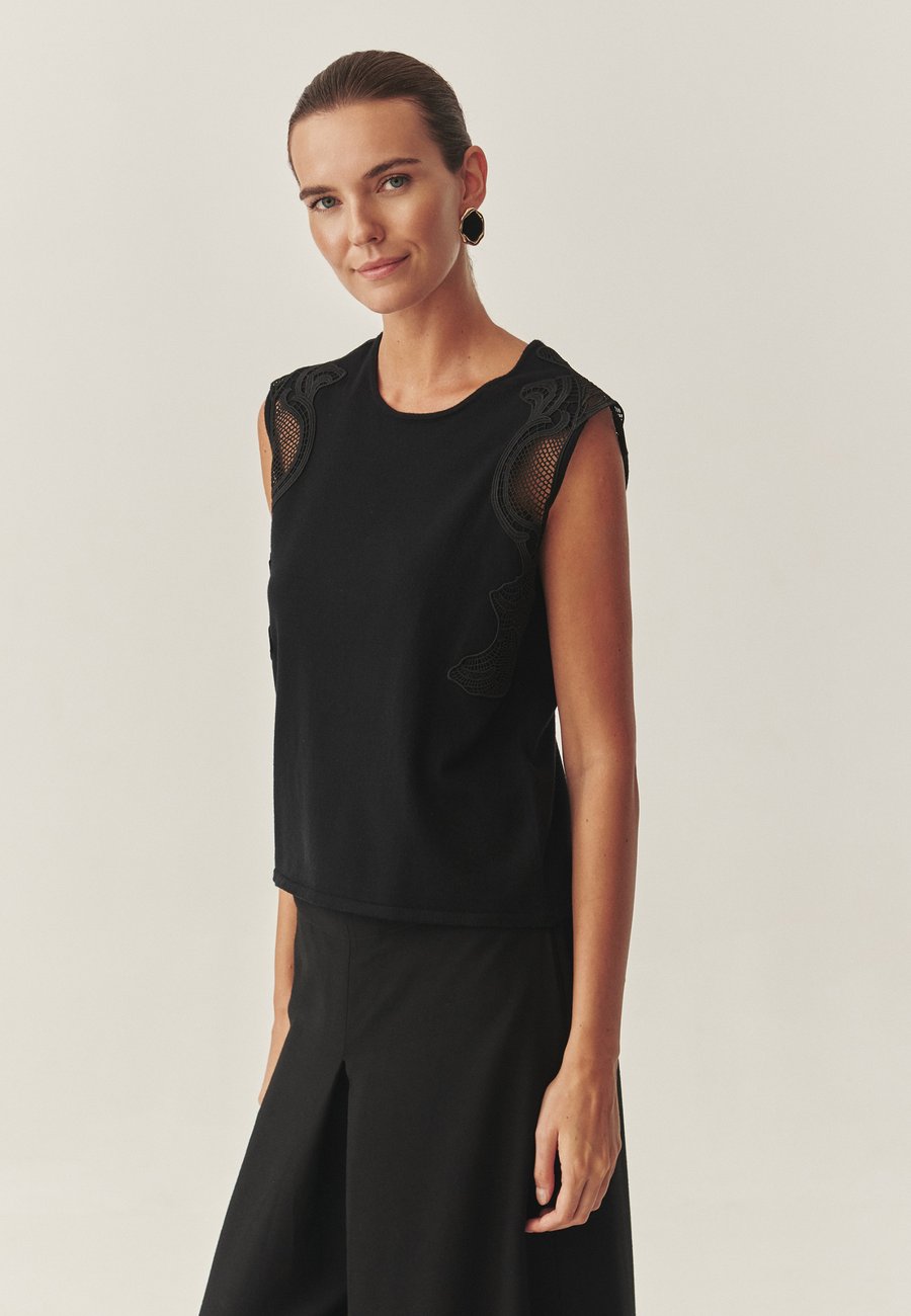 Блуза TATUUM Blouse, Black
Блуза TATUUM Blouse, Black