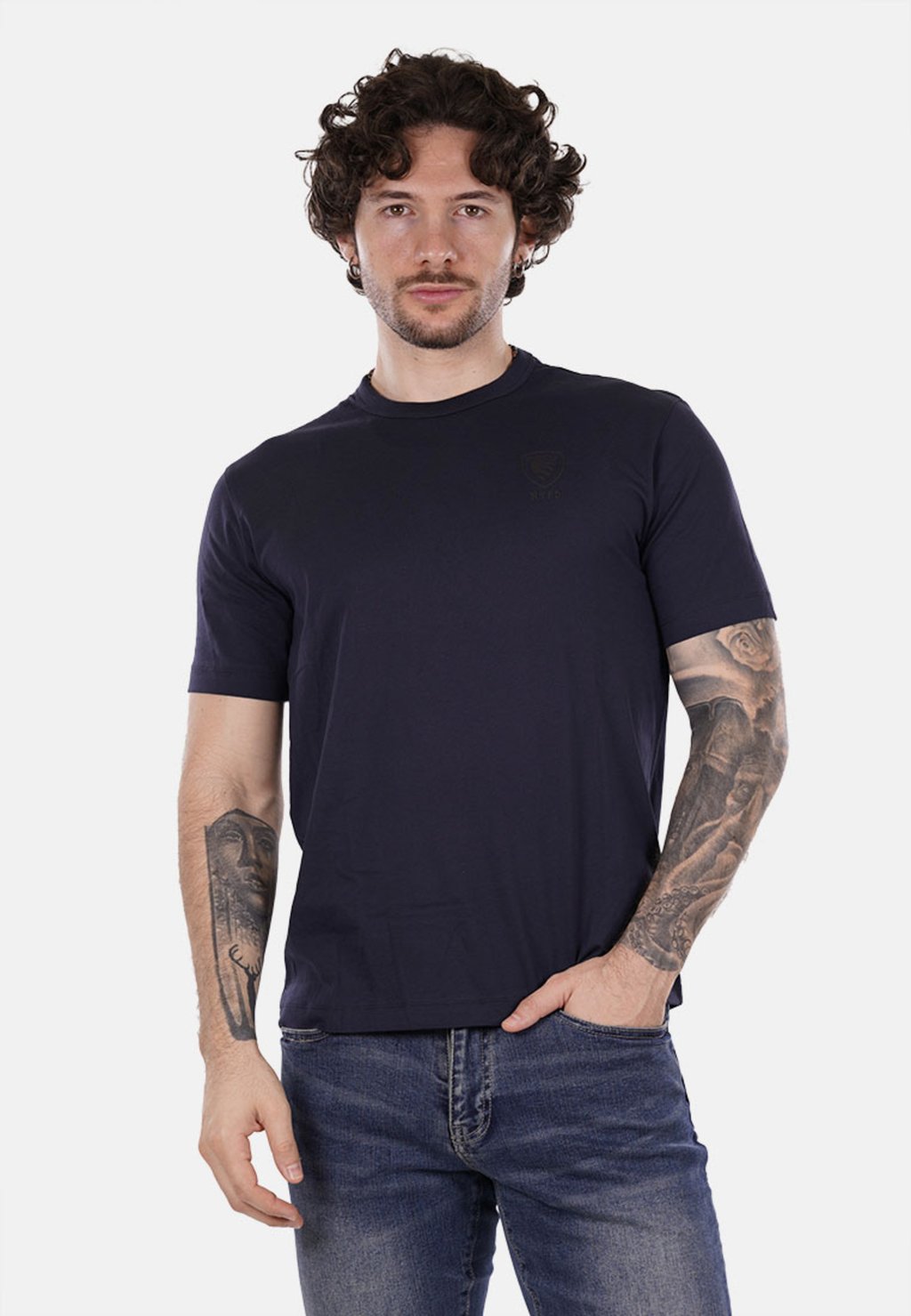 Базовая футболка Blauer, темно-синий
Базовая футболка Blauer, темно-синий