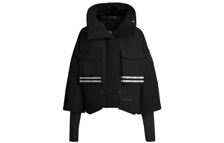 Женский пуховик Canada Goose, черный
Женский пуховик Canada Goose, черный