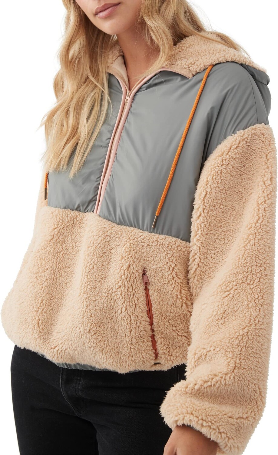 Толстовка O'Neill Seren, цвет Irish Cream
Толстовка O'Neill Seren, цвет Irish Cream