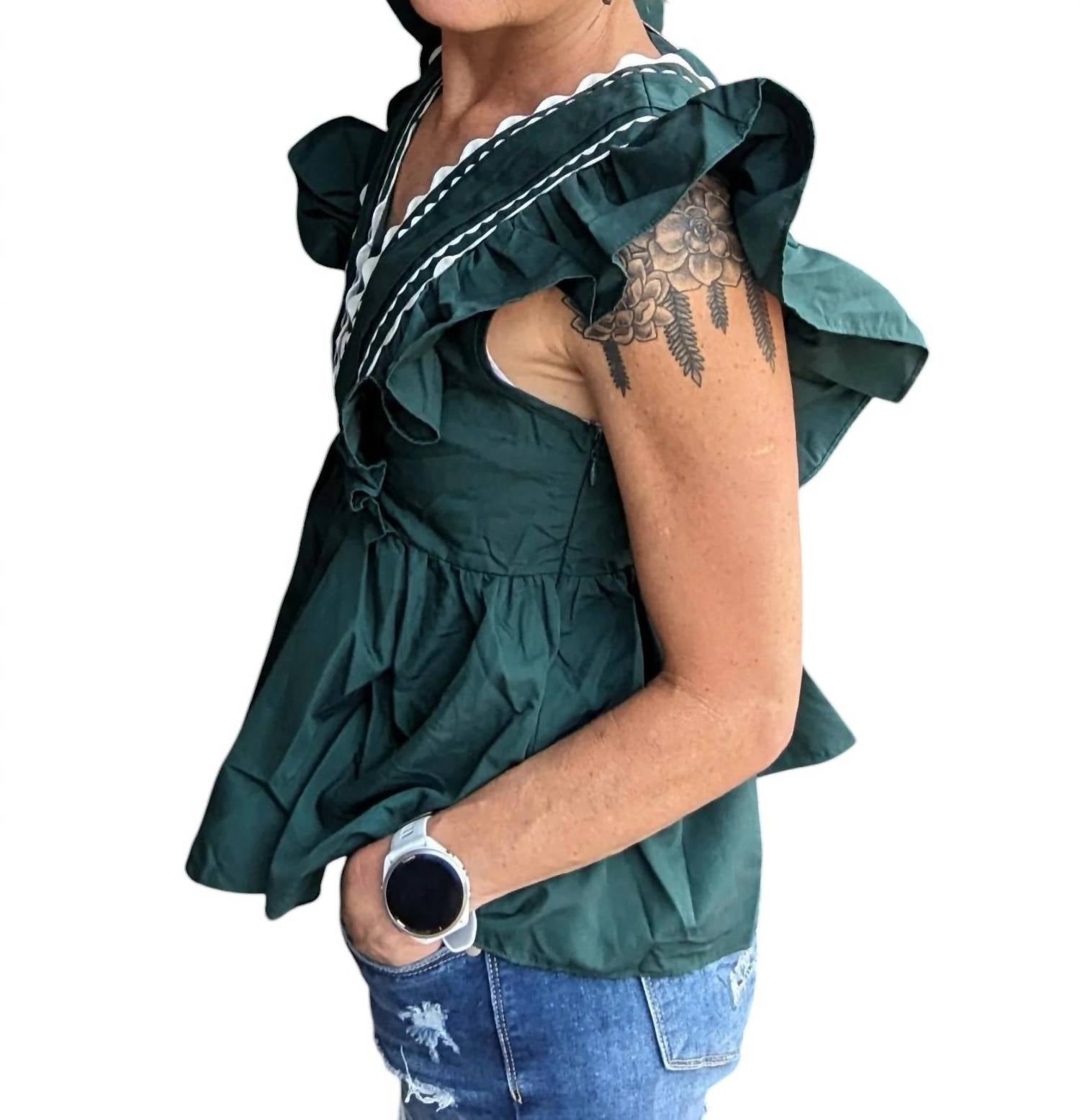 Блузка с оборками в лесном стиле entro, цвет forest
Блузка с оборками в лесном стиле entro, цвет forest