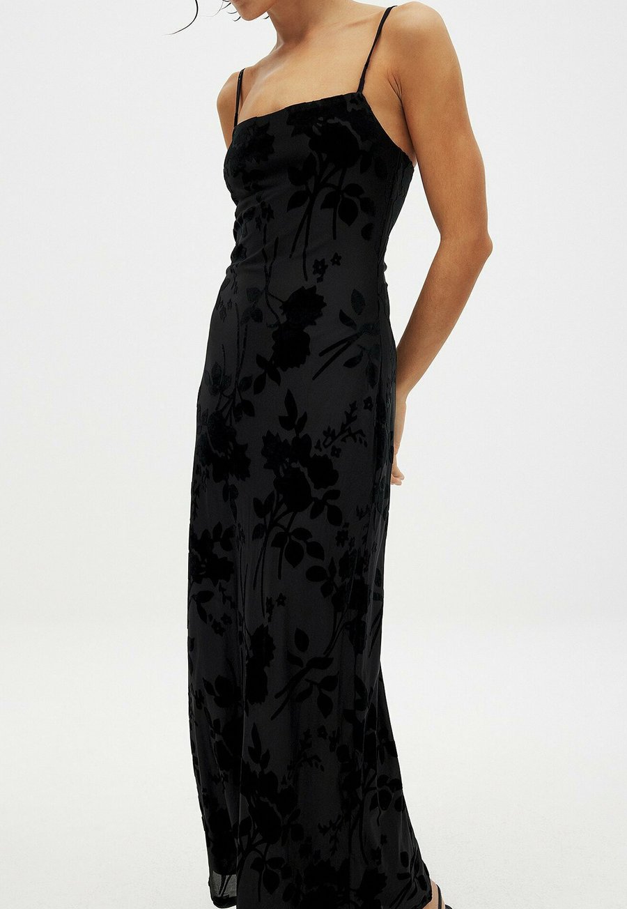 Платье NA-KD Maxi dress, Black
Платье NA-KD Maxi dress, Black