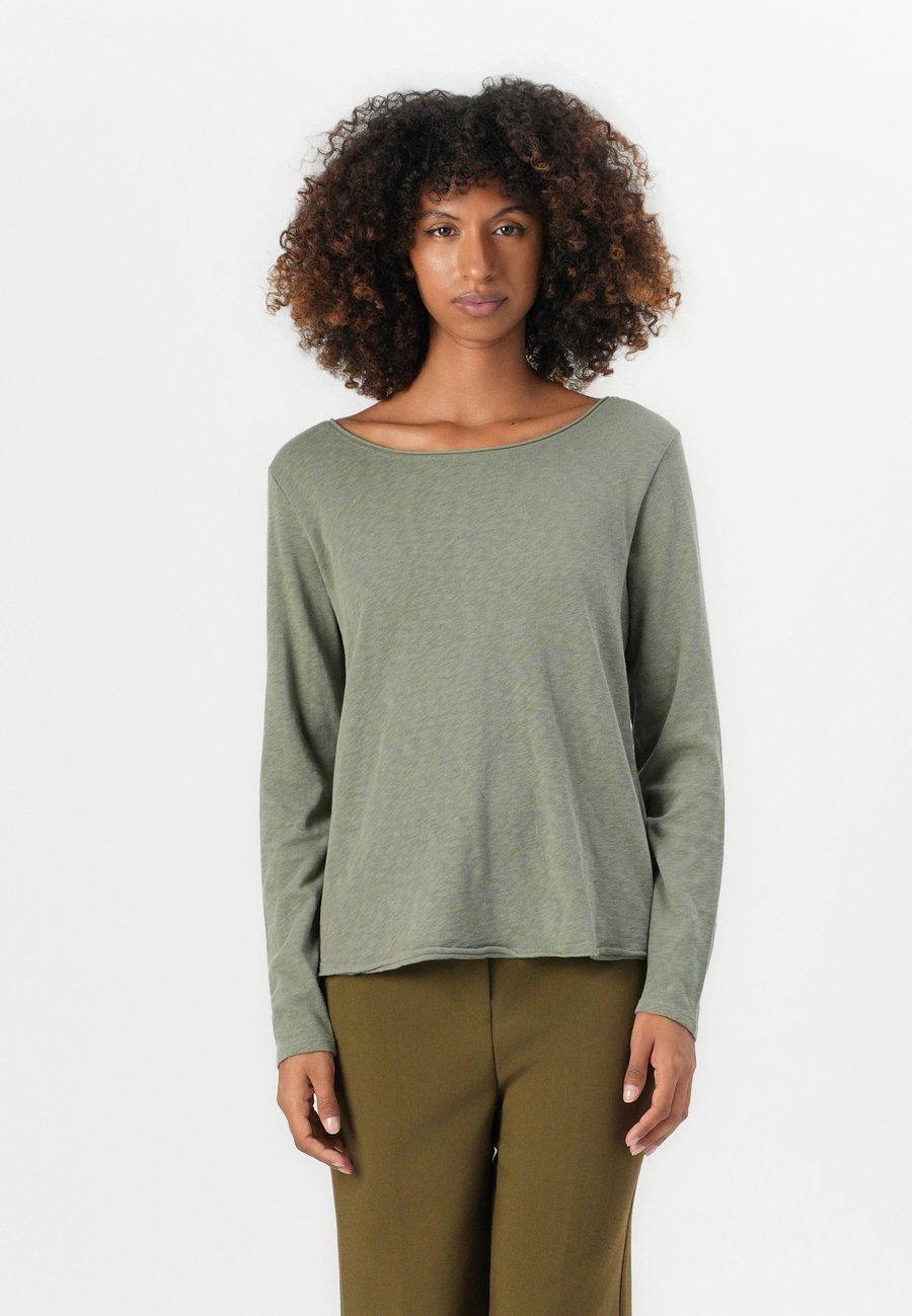 Топ Marc O'Polo DENIM Long sleeved top, Desert Sage/Green
Топ Marc O'Polo DENIM Long sleeved top, Desert Sage/Green