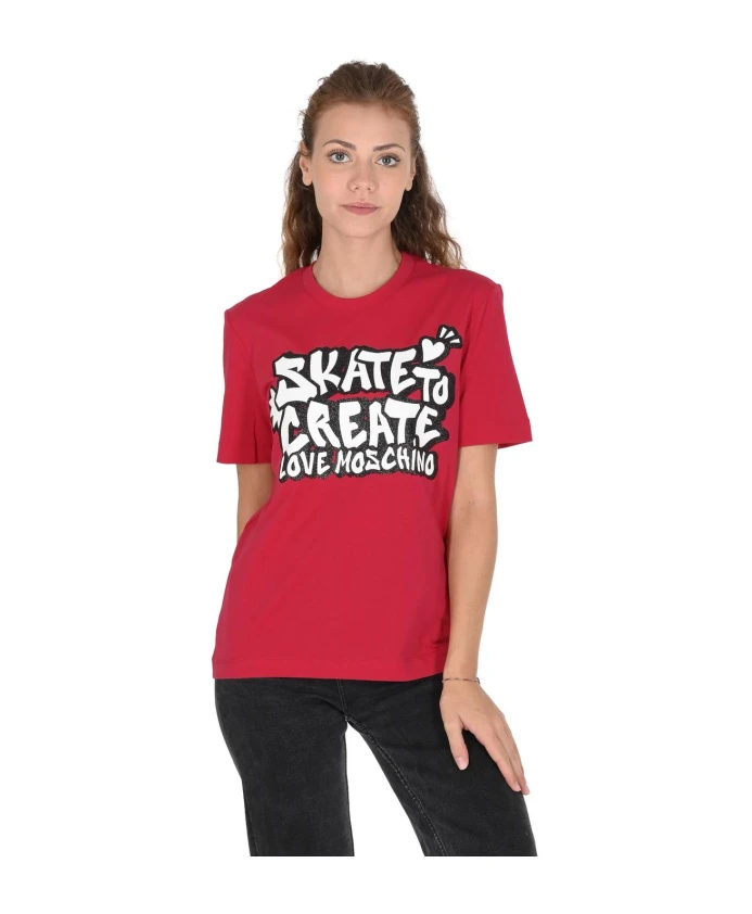 Красная футболка с графическим принтом в стиле скейтбординга Love Moschino, красный
Красная футболка с графическим принтом в стиле скейтбординга Love Moschino, красный