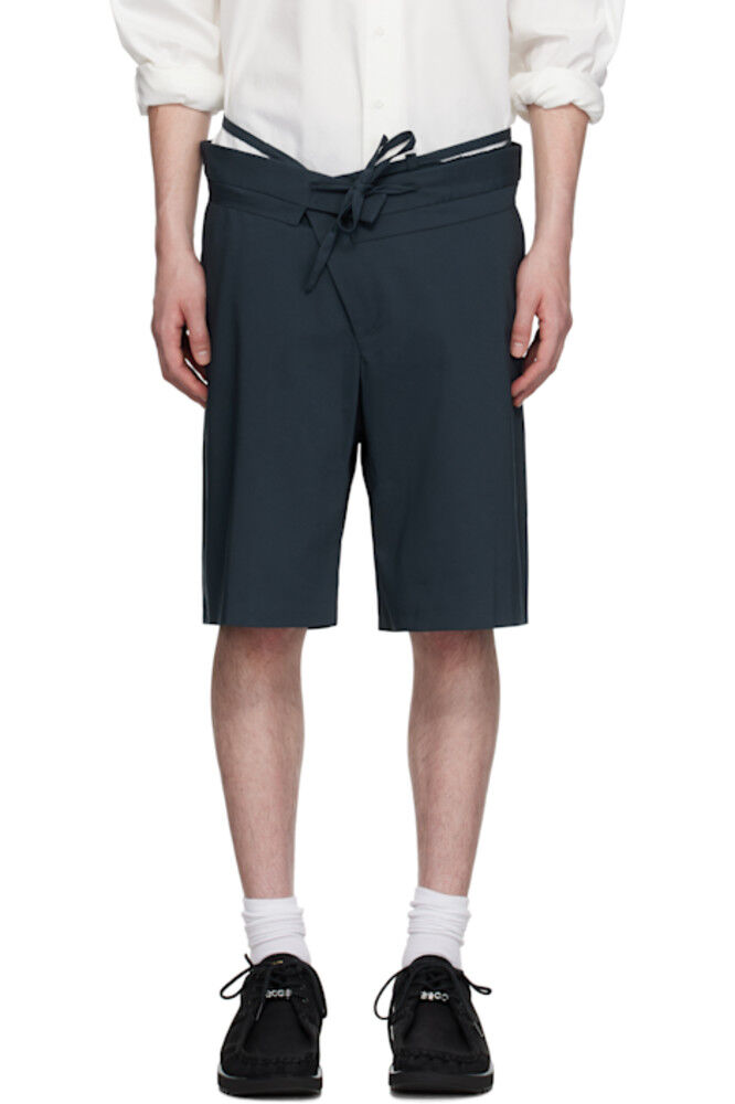 Темно-синие шорты с двойной складкой Ottolinger
Темно-синие шорты с двойной складкой Ottolinger