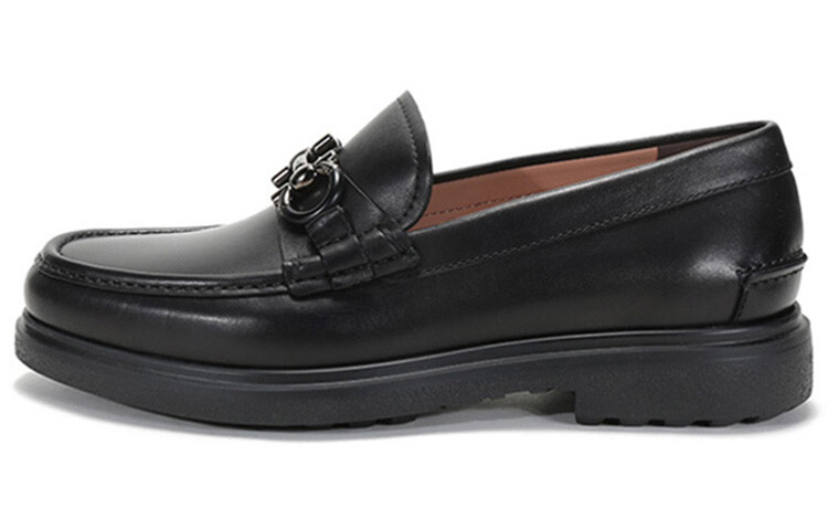 Salvatore Ferragamo Лоферы с орнаментом Gancini
Salvatore Ferragamo Лоферы с орнаментом Gancini