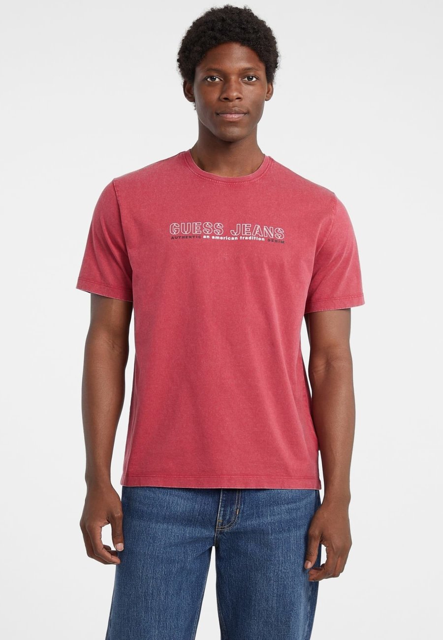 Футболка Guess Jeans VORN, Rot/Red, Красный, Футболка Guess Jeans VORN, Rot/Red
Футболка Guess Jeans VORN, Rot/Red, Красный, Футболка Guess Jeans VORN, Rot/Red