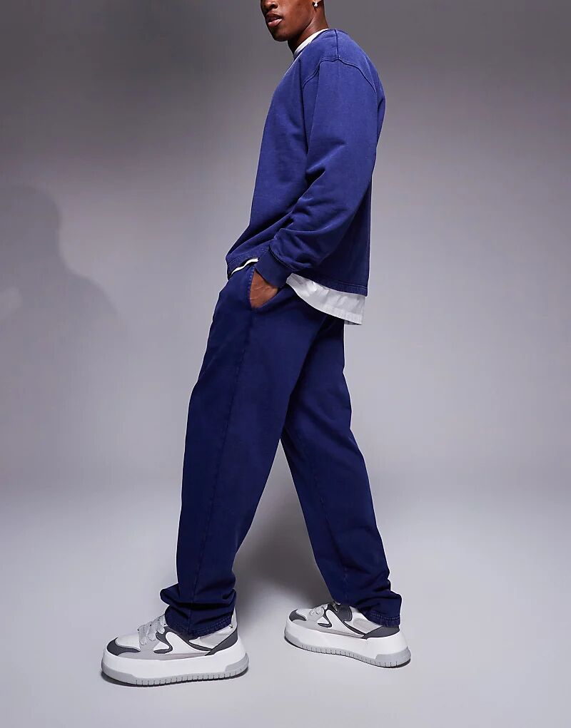 Прямые джоггеры ASOS DESIGN темно-синего цвета (часть комплекта)
Прямые джоггеры ASOS DESIGN темно-синего цвета (часть комплекта)