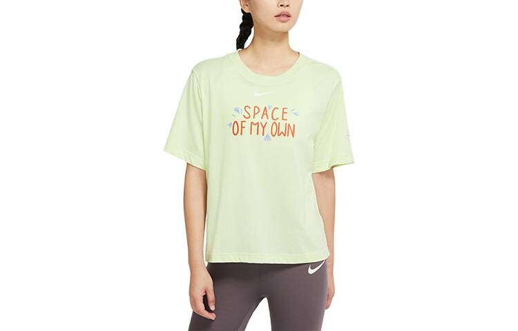 Футболка женская светло-зеленая Nike
Футболка женская светло-зеленая Nike