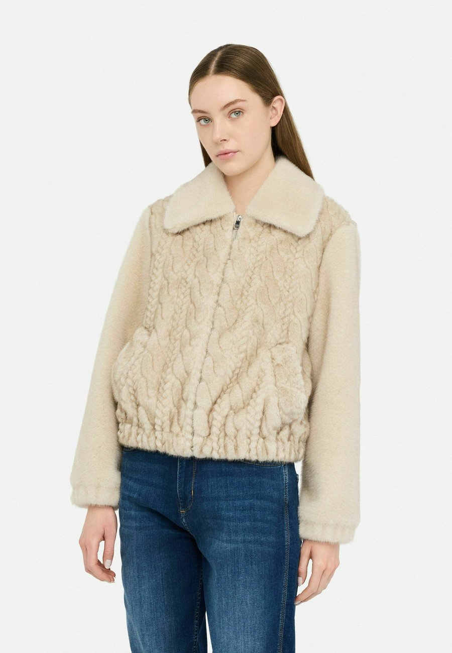 Флисовая куртка LIU JO Fleece jacket, Beige
Флисовая куртка LIU JO Fleece jacket, Beige