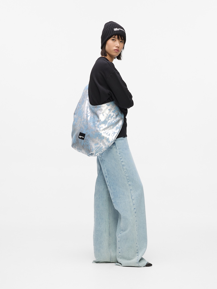 Сумка через плечо KARL LAGERFELD JEANS, серебряный
Сумка через плечо KARL LAGERFELD JEANS, серебряный