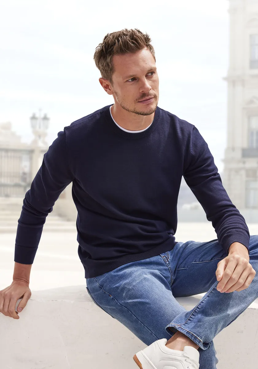 Вязаный свитер H.I.S, стандартный крой, длинный рукав, свитер тонкой вязки, смесовый хлопок, цвет морской волны
Вязаный свитер H.I.S, стандартный крой, длинный рукав, свитер тонкой вязки, смесовый хлопок, цвет морской волны