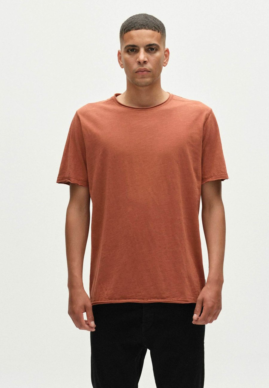 Футболка Gabba Kostant New SS, Brown Rust/Brown
Футболка Gabba Kostant New SS, Brown Rust/Brown