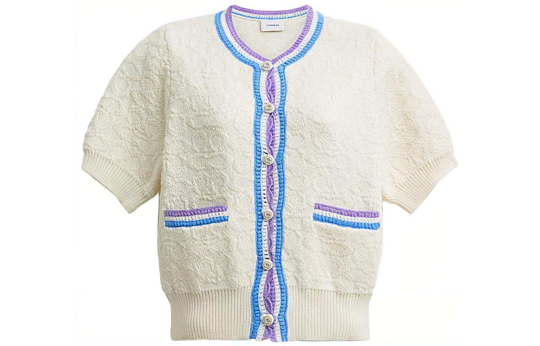 Свитер женский экрю COACH
Свитер женский экрю COACH