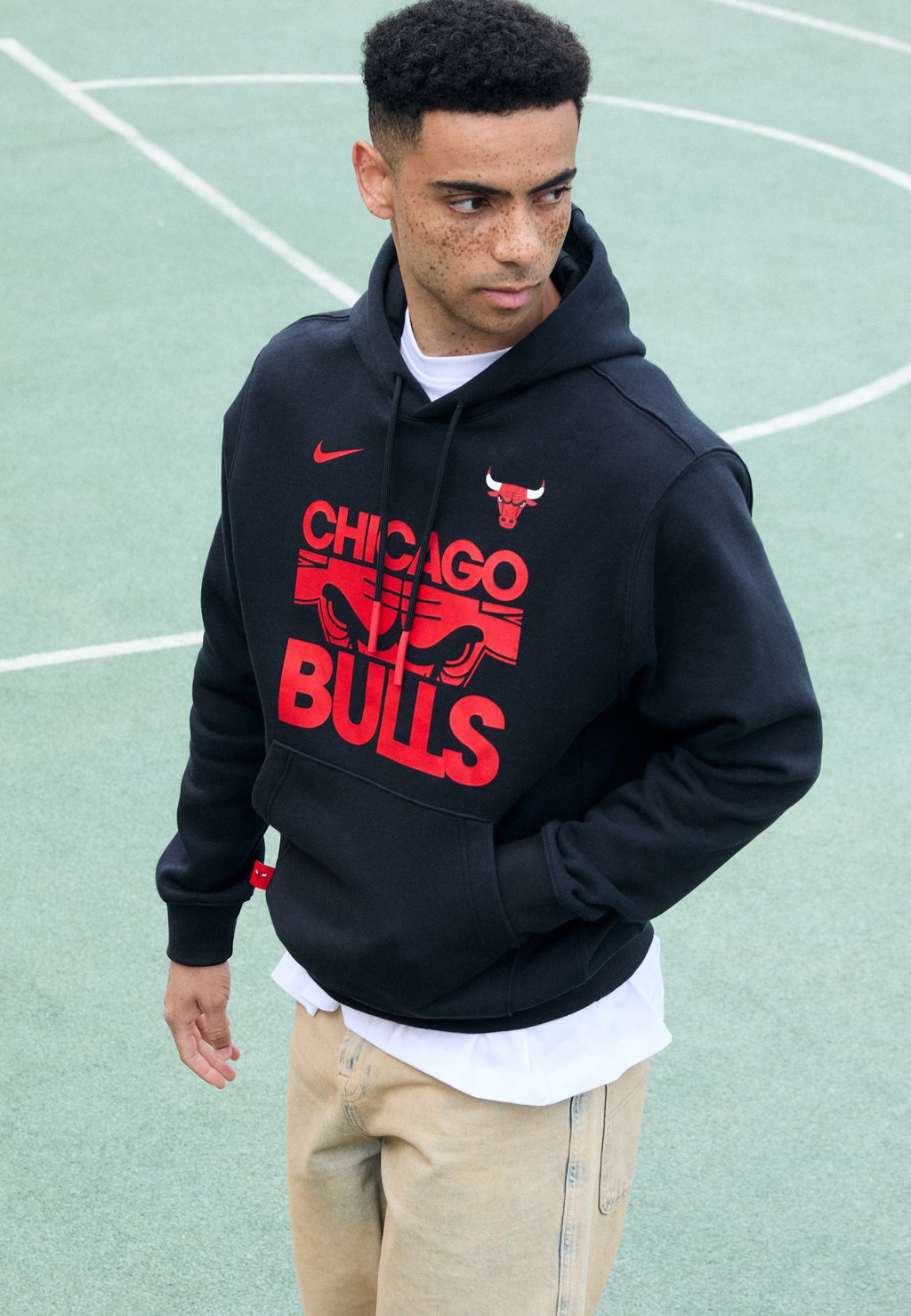 Толстовка с капюшоном NBA CHICAGO BULLS HOODY - Club wear Nike Performance, черный
Толстовка с капюшоном NBA CHICAGO BULLS HOODY - Club wear Nike Performance, черный