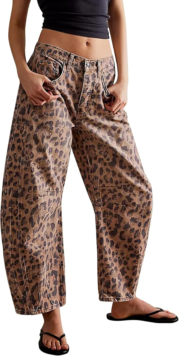 Женские джинсы Kedera Boyfriend Baggy с леопардовым принтом
Женские джинсы Kedera Boyfriend Baggy с леопардовым принтом