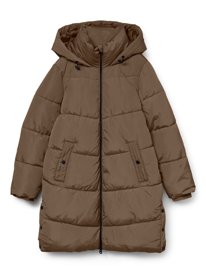 Пальто в Cub Vero Moda
Пальто в Cub Vero Moda