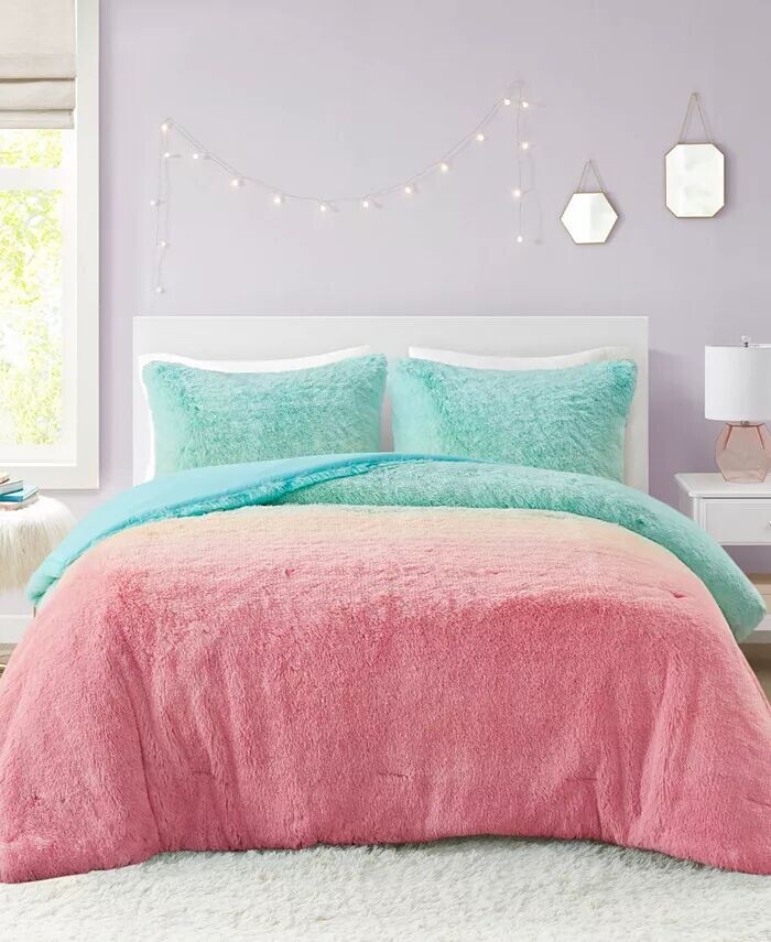 Комплект одеял из трех предметов из искусственного меха Primrose Ombre Shaggy, Full/Queen Mi Zone, синий
Комплект одеял из трех предметов из искусственного меха Primrose Ombre Shaggy, Full/Queen Mi Zone, синий