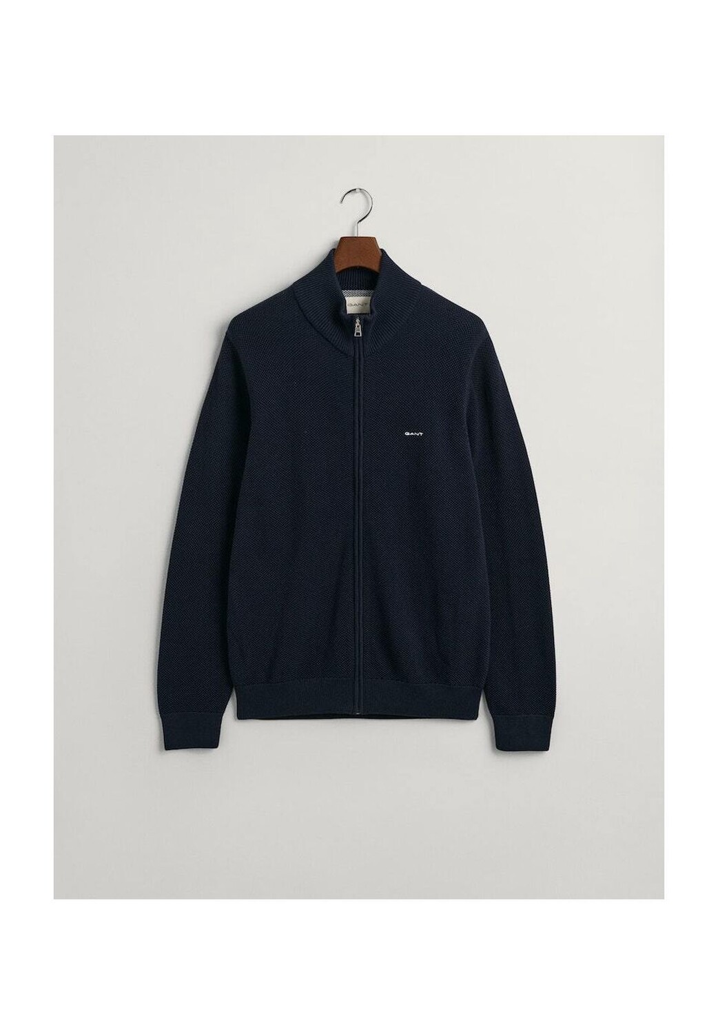 Пуловер GANT, цвет Evening Blue
Пуловер GANT, цвет Evening Blue