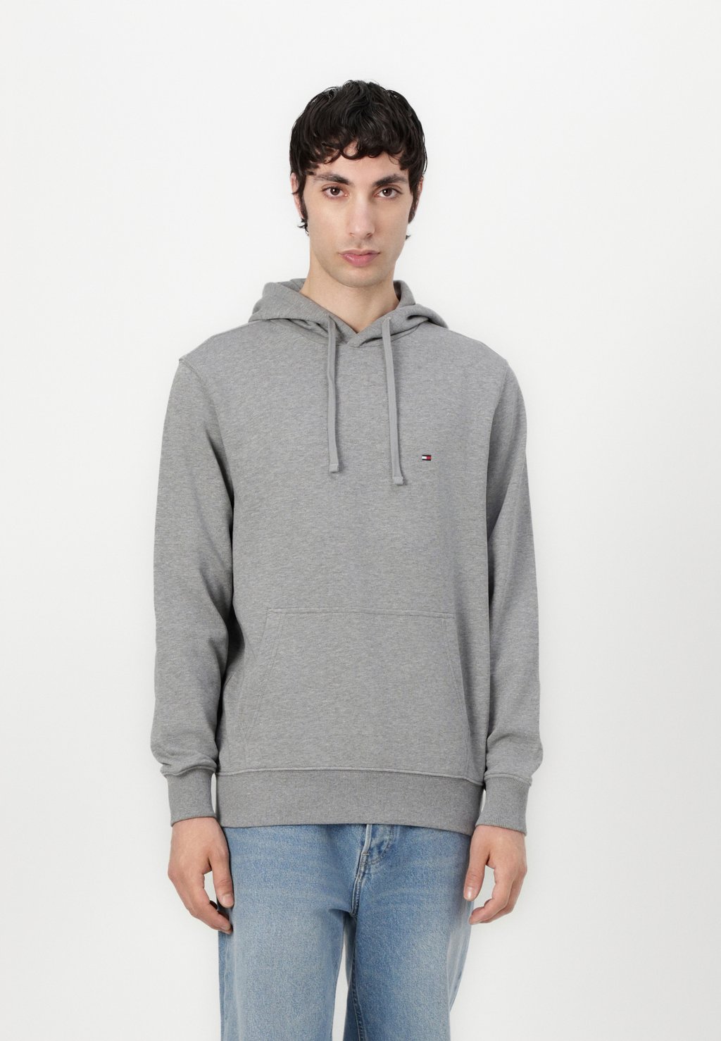 Толстовка с капюшоном ESSENTIAL HOODY - Sweatshirt Tommy Hilfiger, пятнистый серый
Толстовка с капюшоном ESSENTIAL HOODY - Sweatshirt Tommy Hilfiger, пятнистый серый