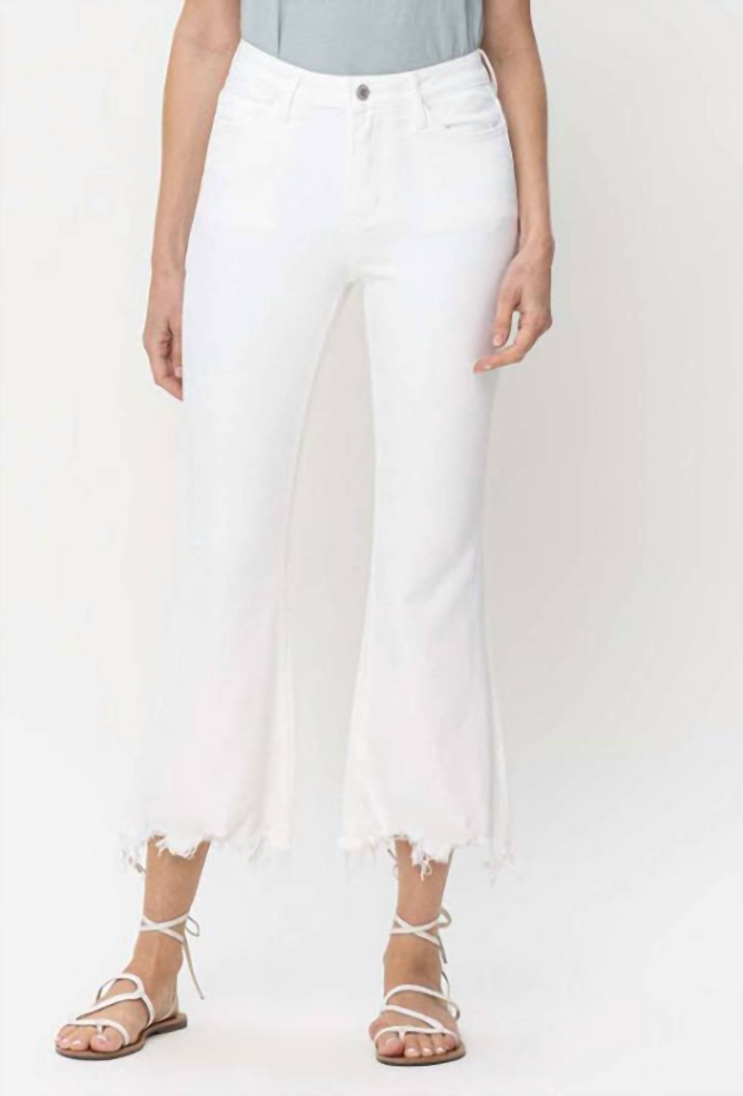 Женские винтажные укороченные джинсы с высокой посадкой в белом цвете VERVET BY FLYING MONKEY
Женские винтажные укороченные джинсы с высокой посадкой в белом цвете VERVET BY FLYING MONKEY